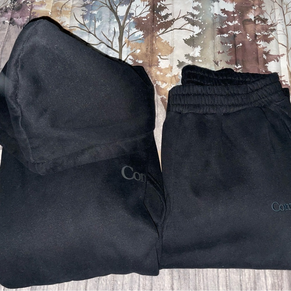 Comfrt Sweatshirt & Sweatpants Set - Obsidian